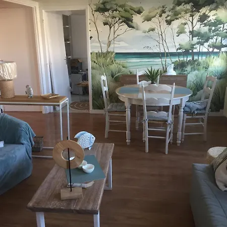 F3 - Entre Plages Et Marche Apartamento *