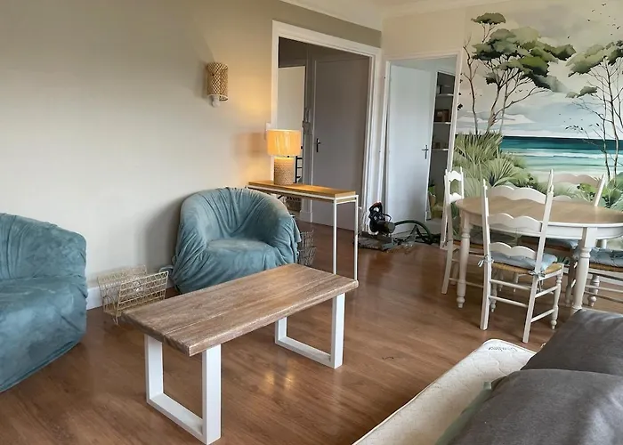 F3 - Entre Plages Et Marche Apartamento